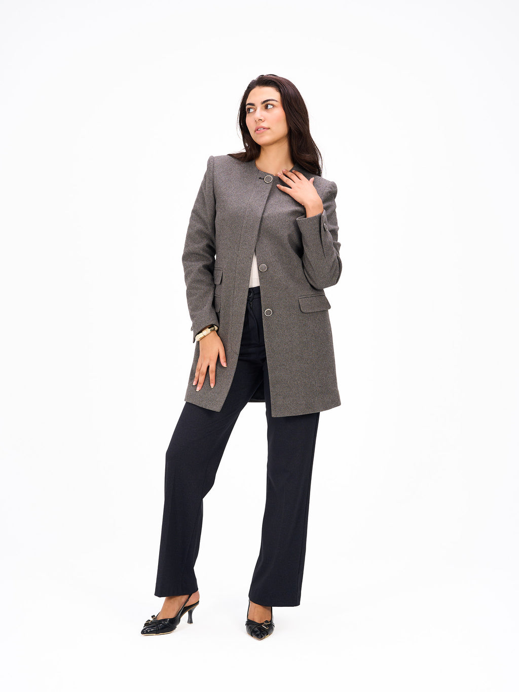 Round neck black coat