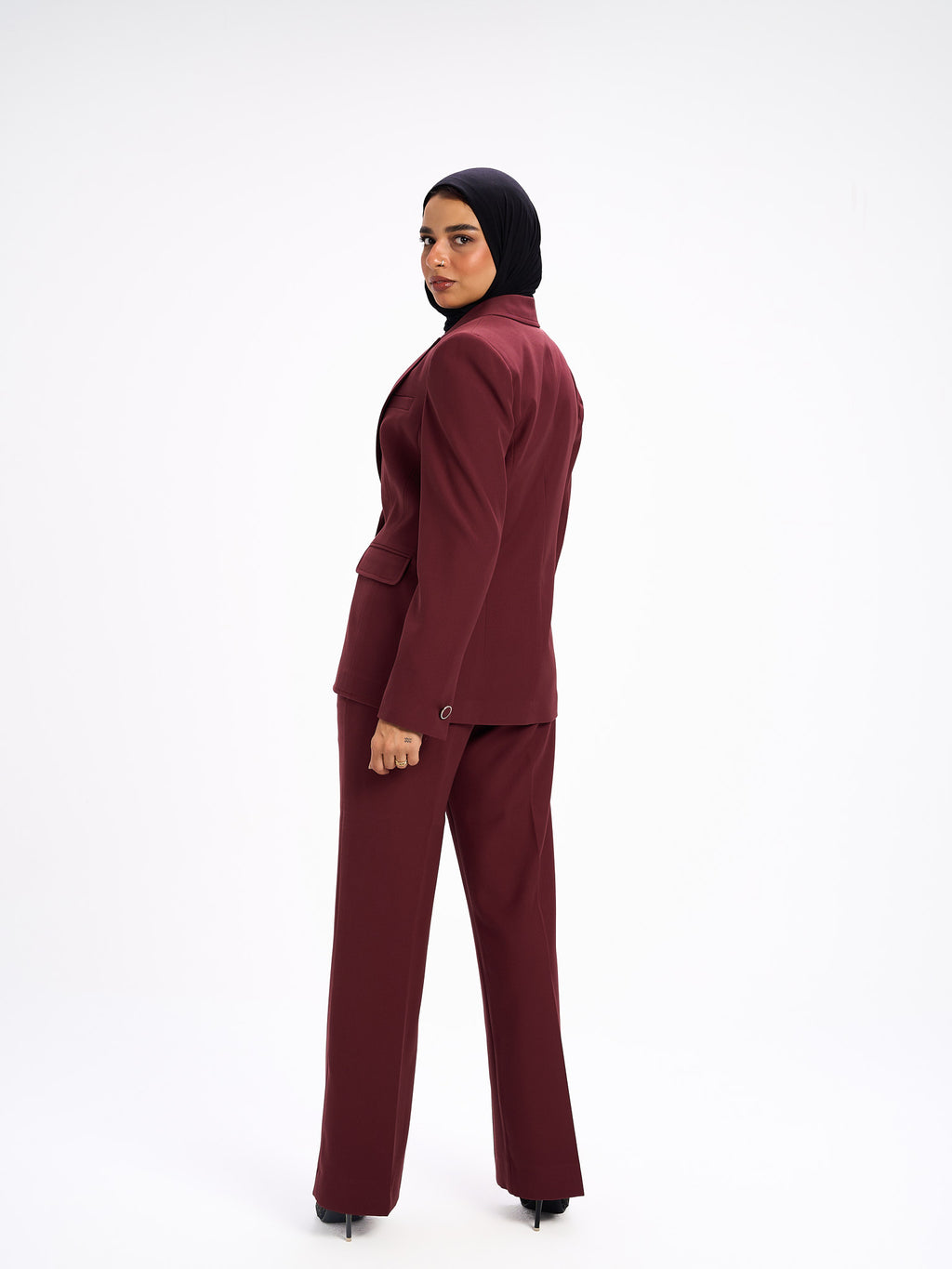 Elora burgundy suit