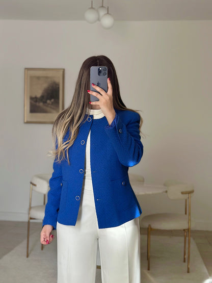 blue short bucklet blazer