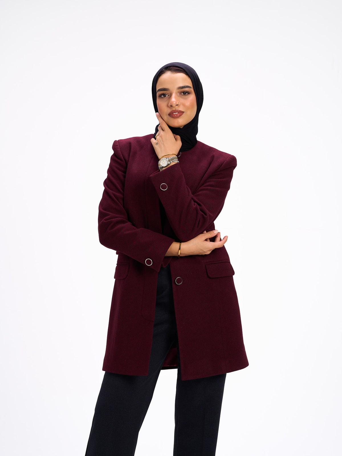 Round neck burgundy coat