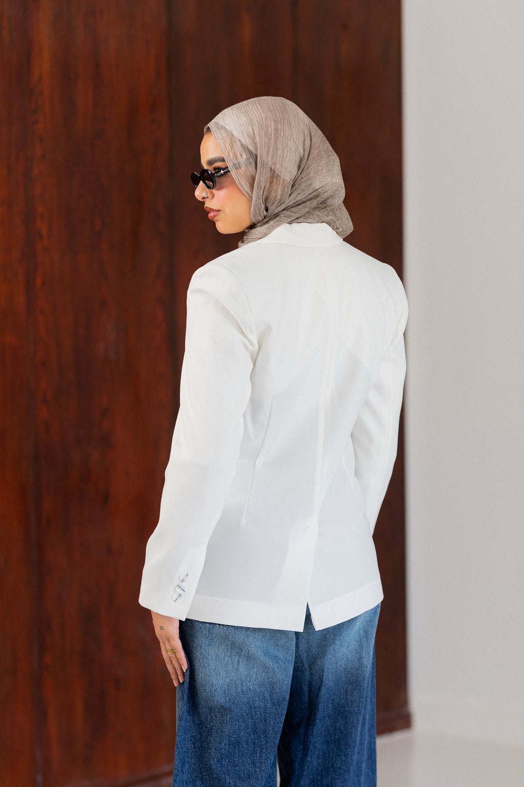 Glow white blazer