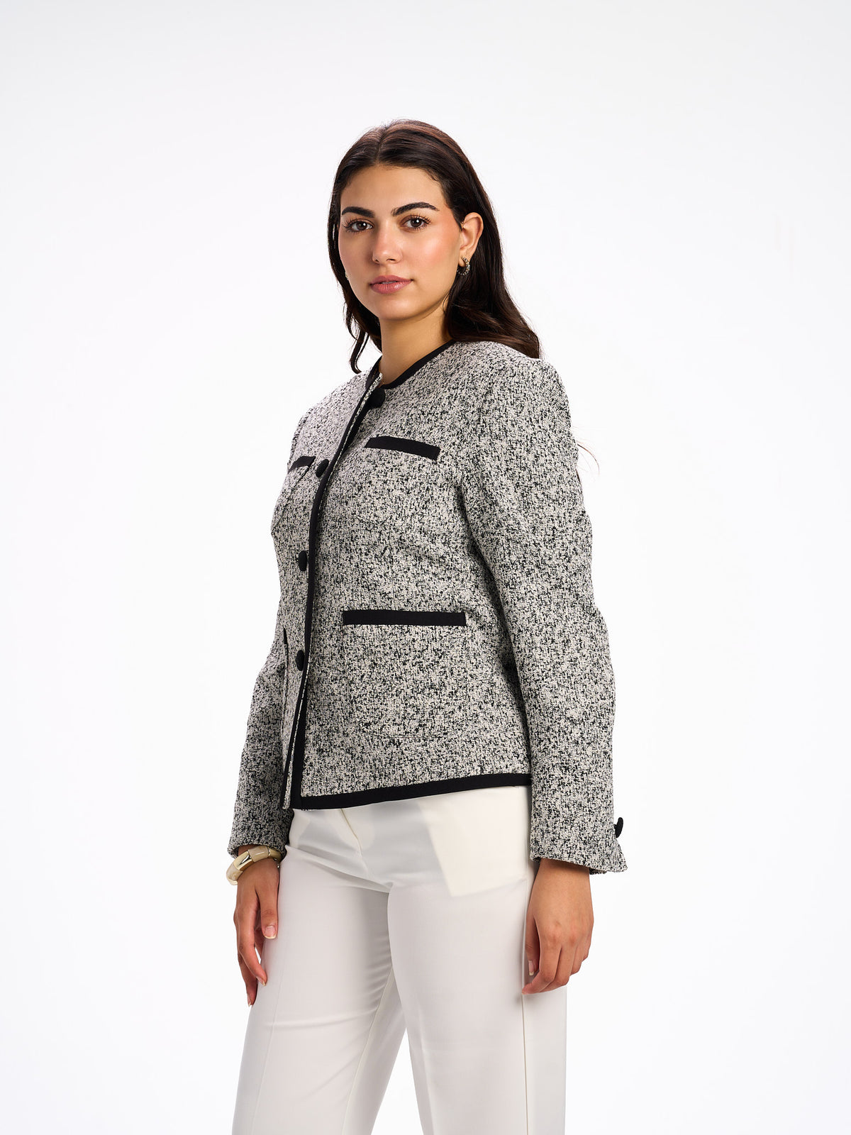 Collarless grey blazer