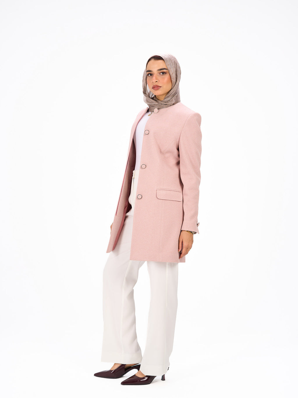 Round neck pink coat