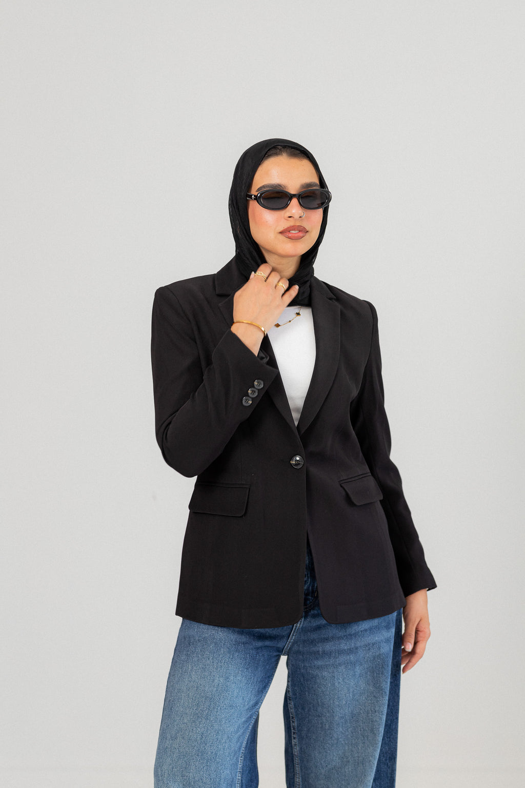 Glow black blazer