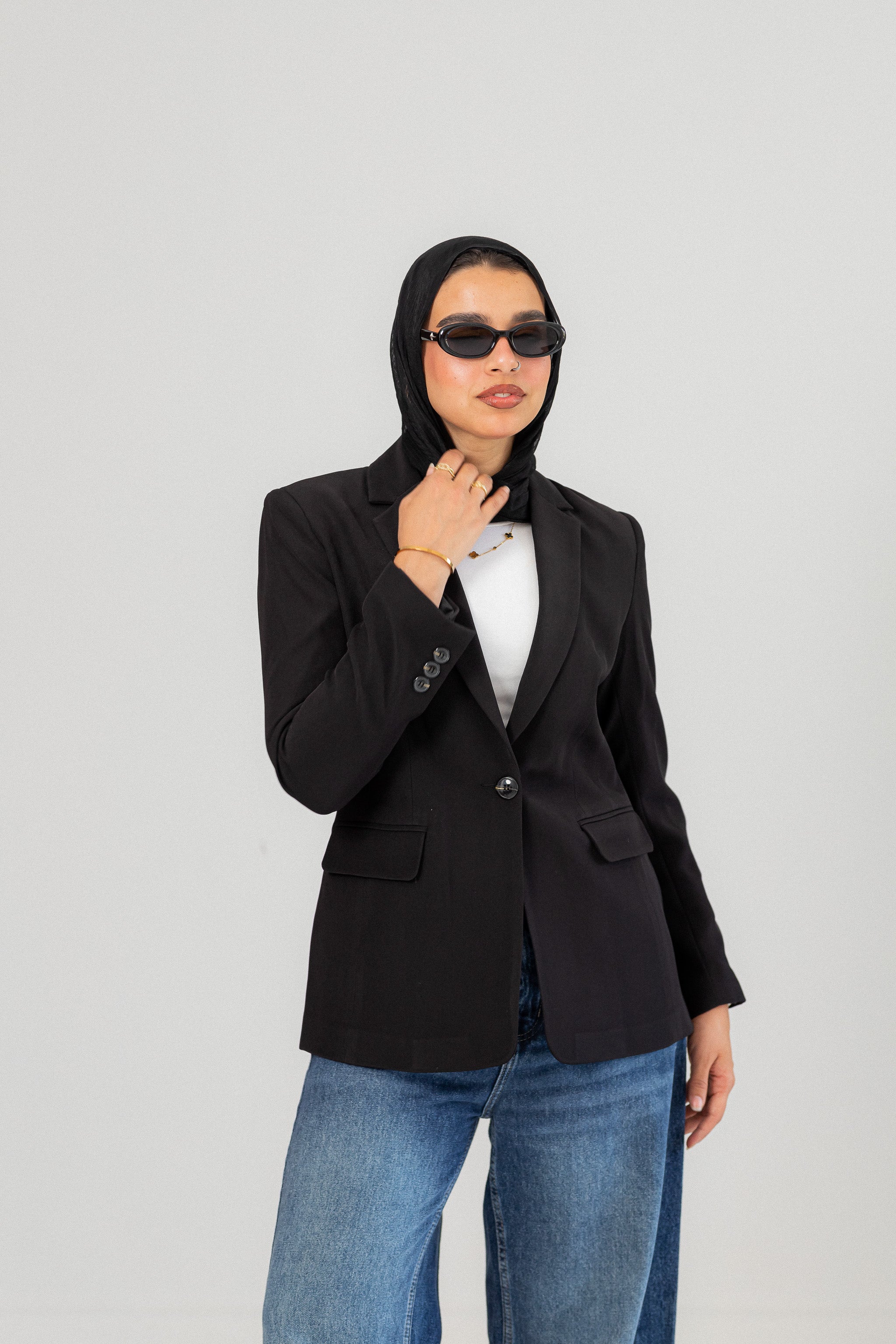 Glow black blazer