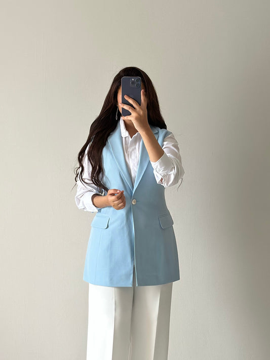 Baby blue vest
