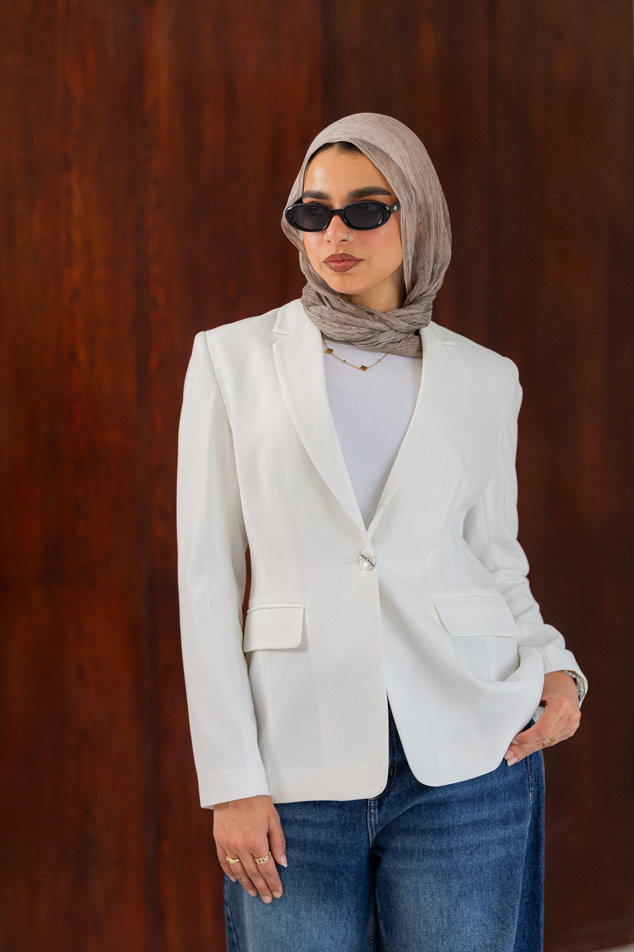 Glow white blazer