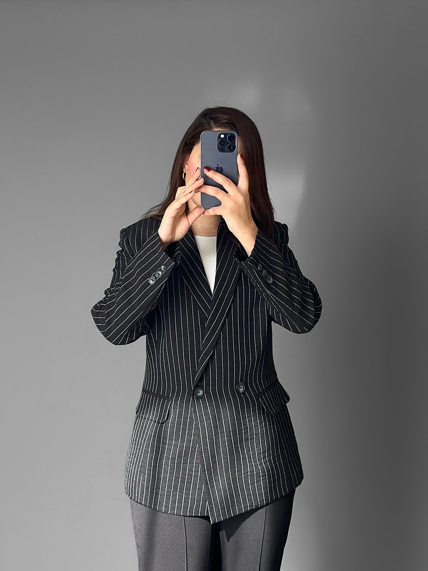 Black lined linen blazer