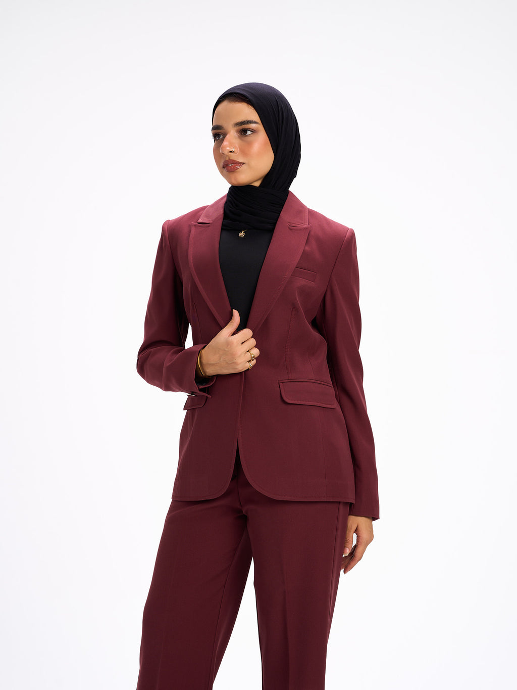 Elora burgundy suit