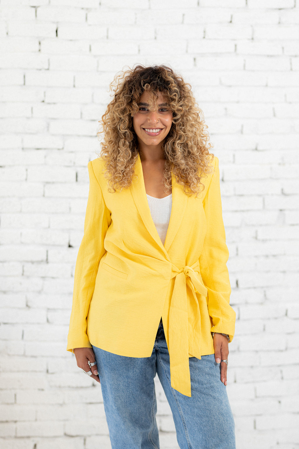 Linen belted yellow blazer