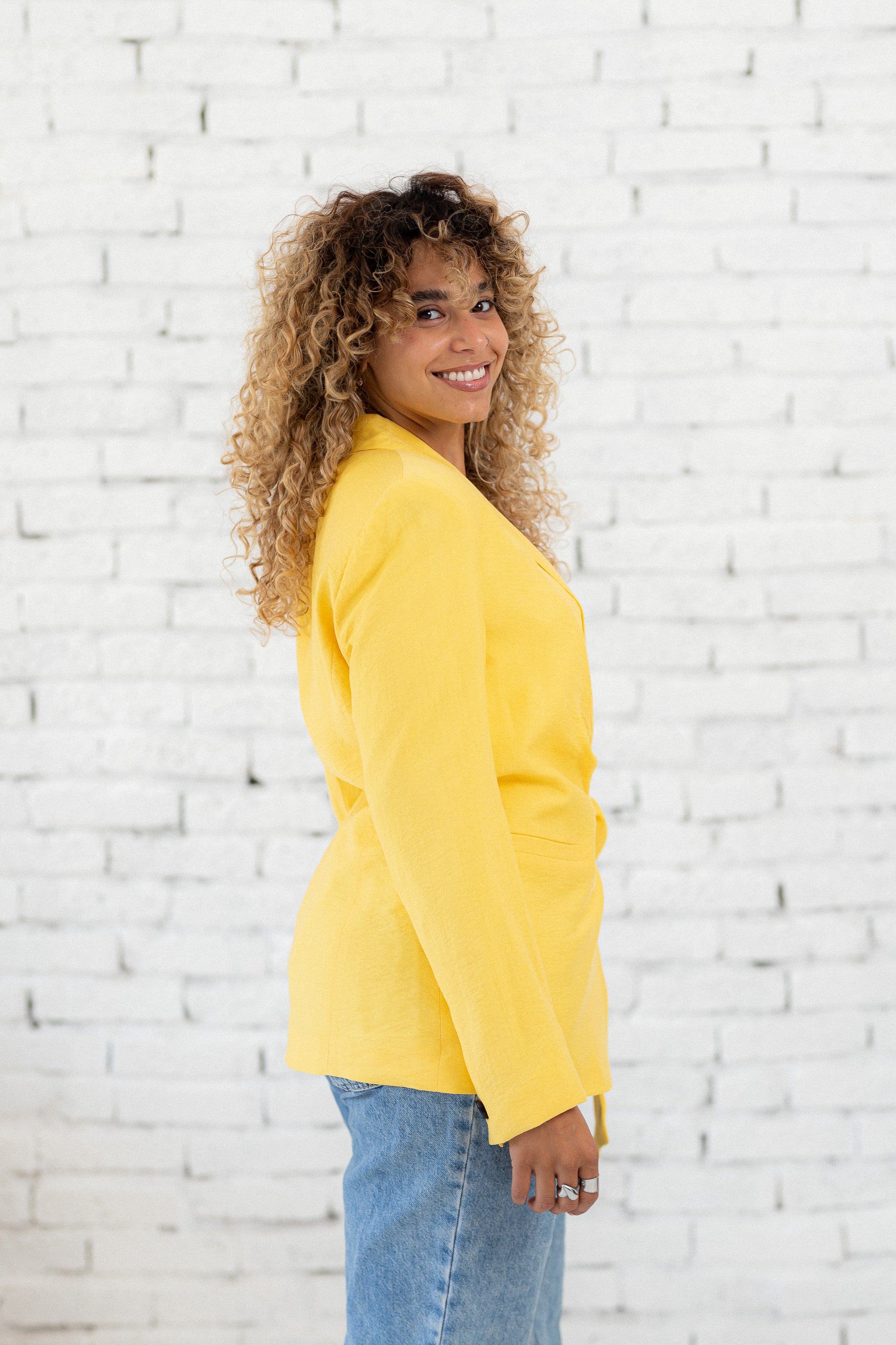 Linen belted yellow blazer